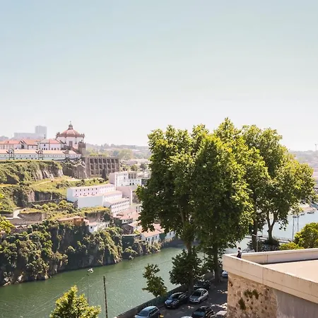 Daire Cathedral Ii Porto